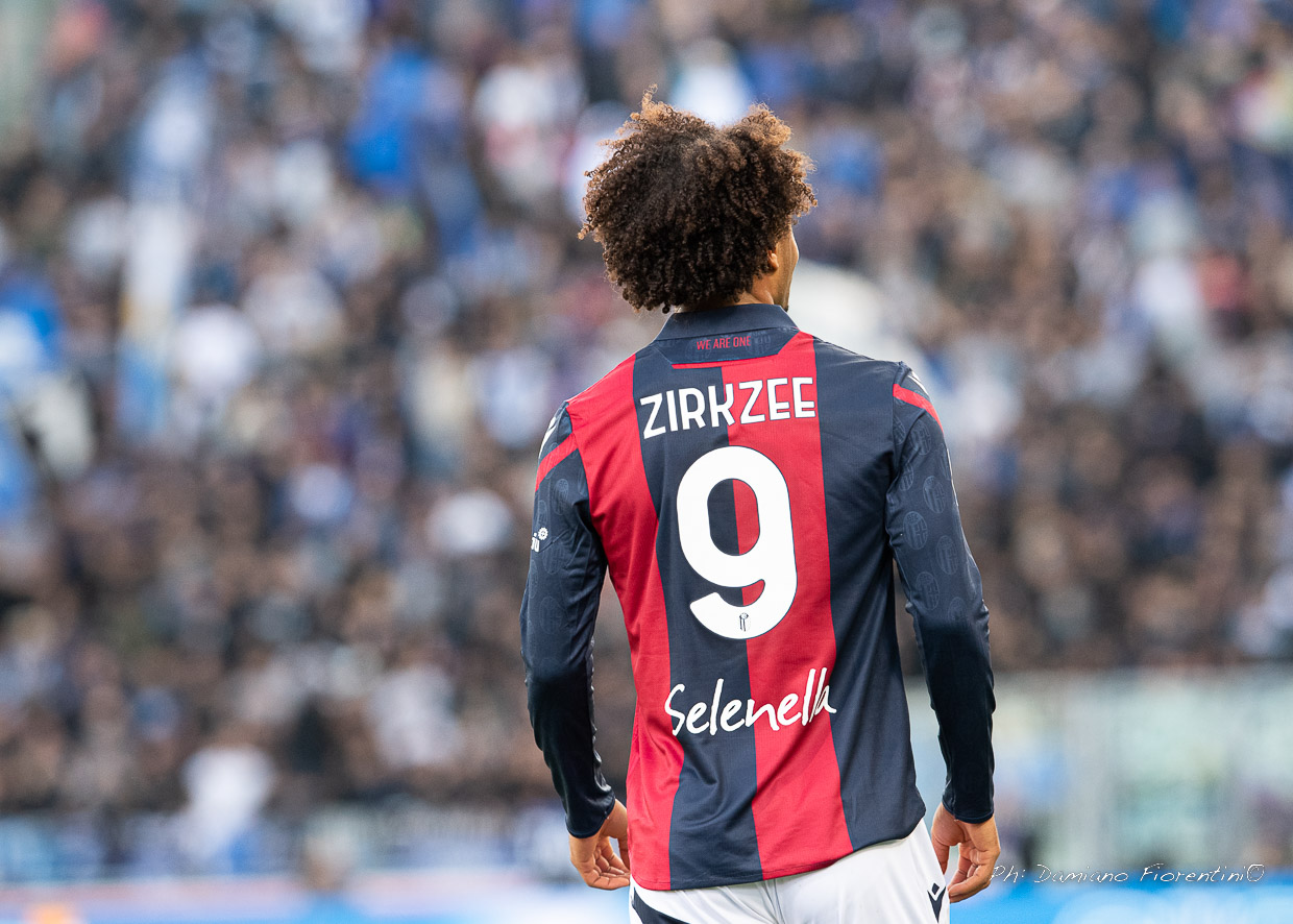 Joshua Zirkzee, Kia Joorabchian Calciomercato Bologna (© Damiano Fiorentini)