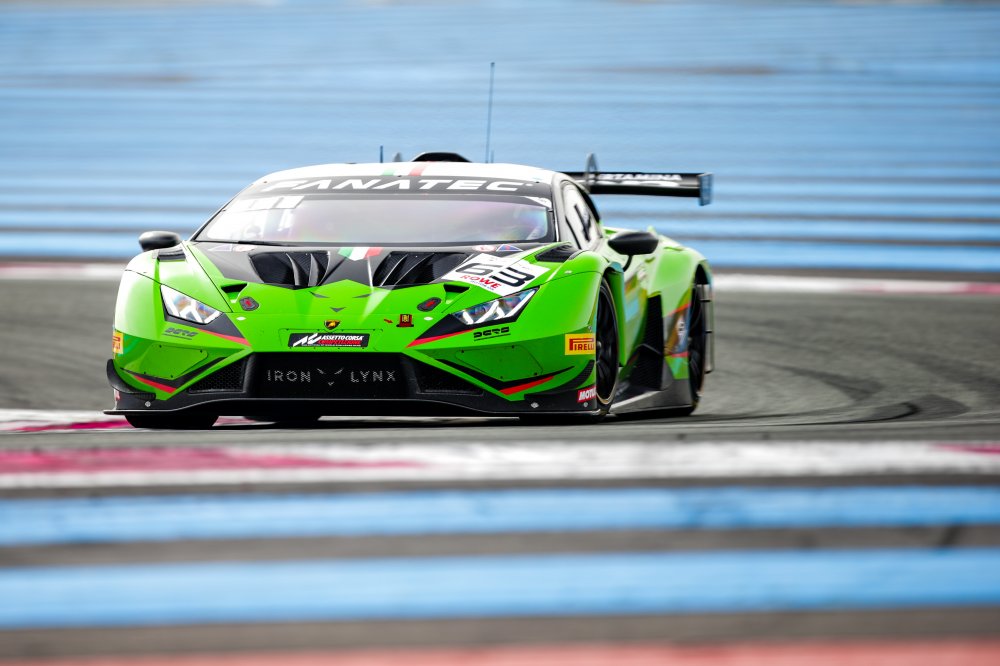 La Lamborghini Huracán GT3 EVO2 numero 63 di Iron Lynx impegnata al Paul Ricard