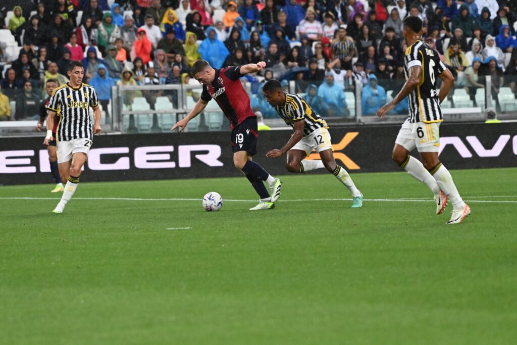 Il momento del gol di Ferguson in Juventus-Bologna