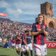 Michel Aebischer e gli altri giocatori del Bologna salutano il pubblico del Dall’Ara, calciomercato bologna