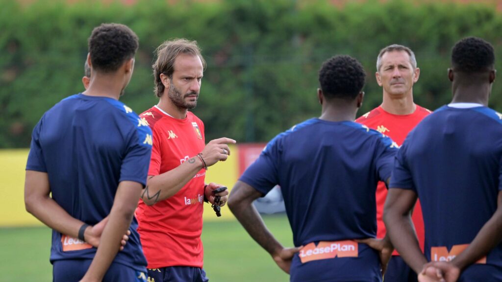 Alberto Gilardino, allenatore del Genoa