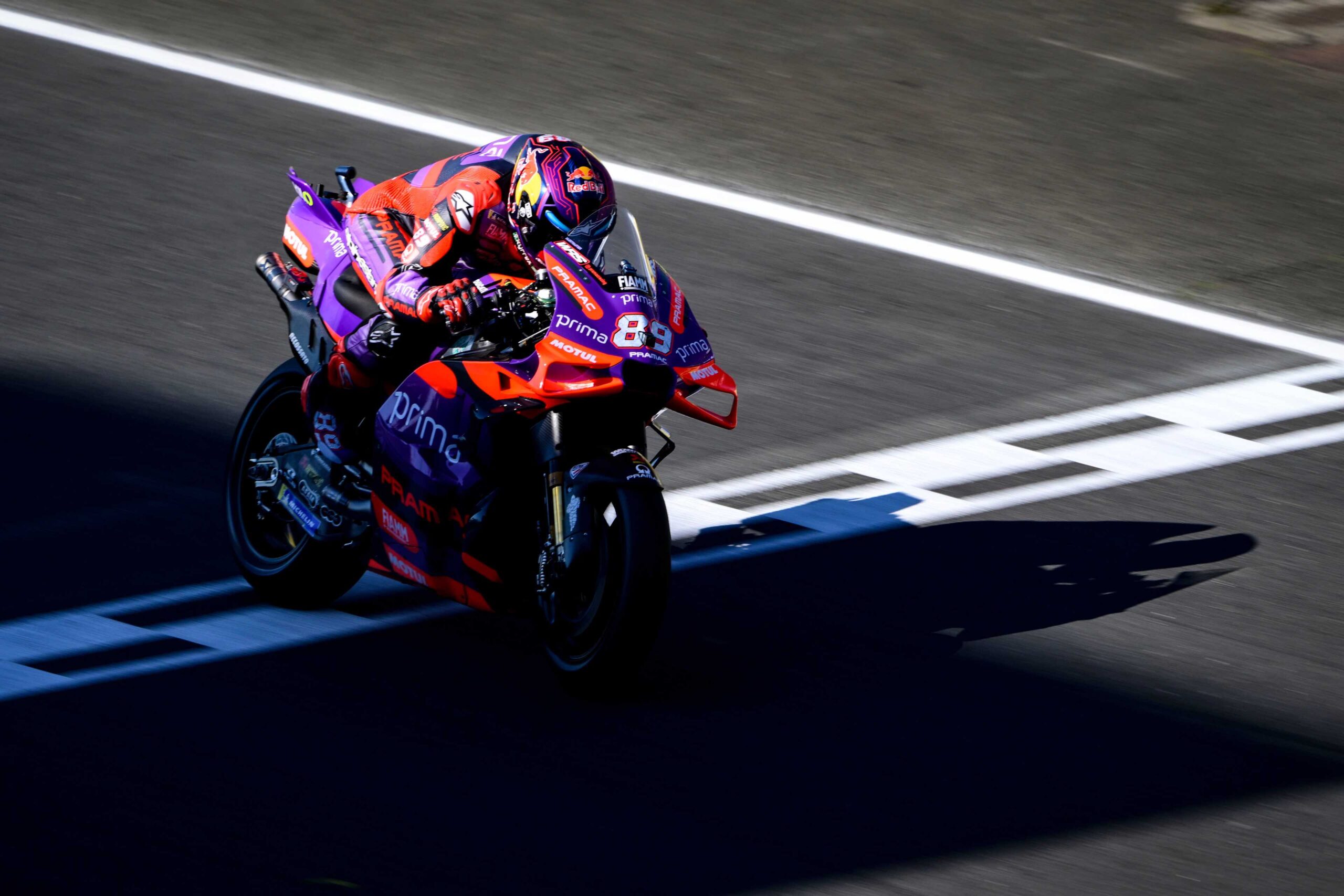 MotoGP, il vincitore della Sprint Race in Francia, Jorge Martin (© Red Bull Content Pool)