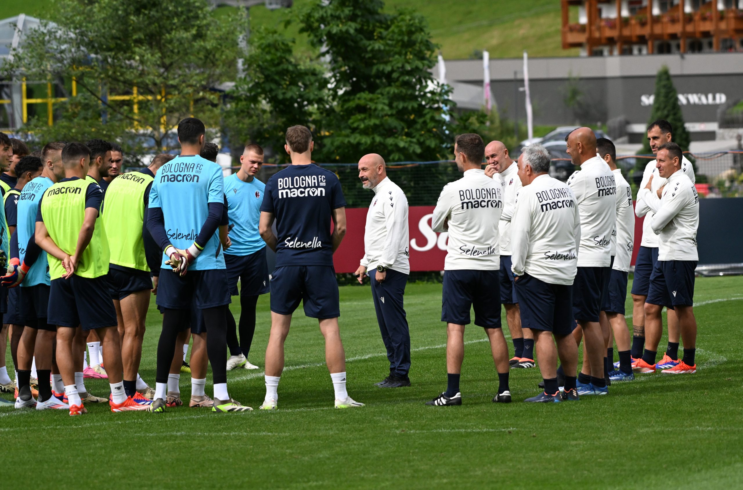 Ritiro Bologna, verso la stagione 2024/25 con la Champions League