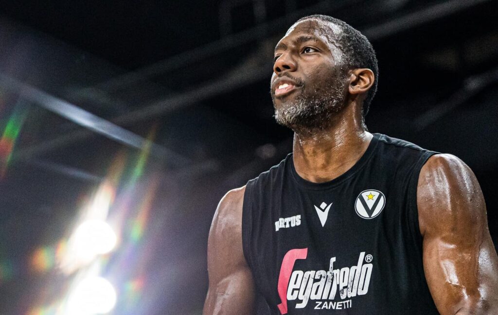 Bryant Dunston (©Virtus Pallacanestro)