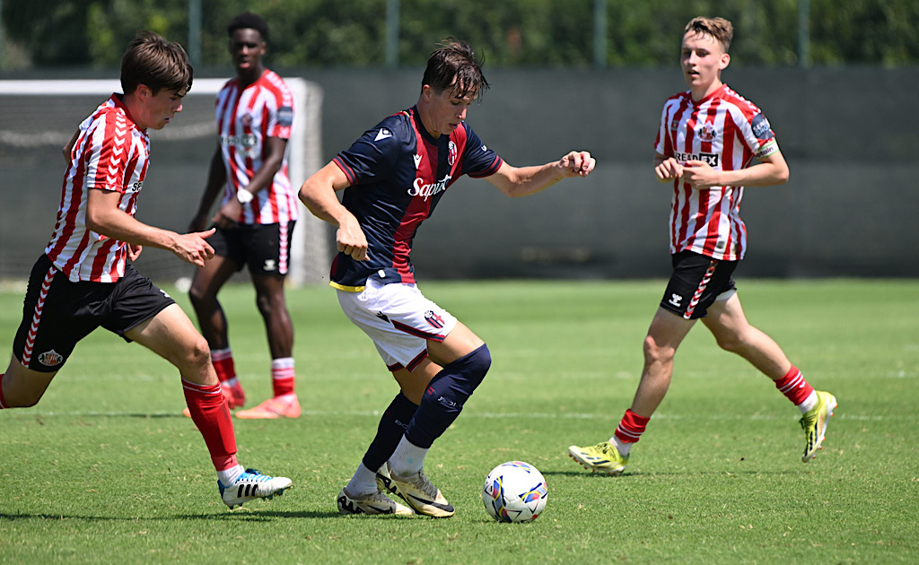 Giovanni Fabbian nell’amichevole tra Bologna e Sunderland U21