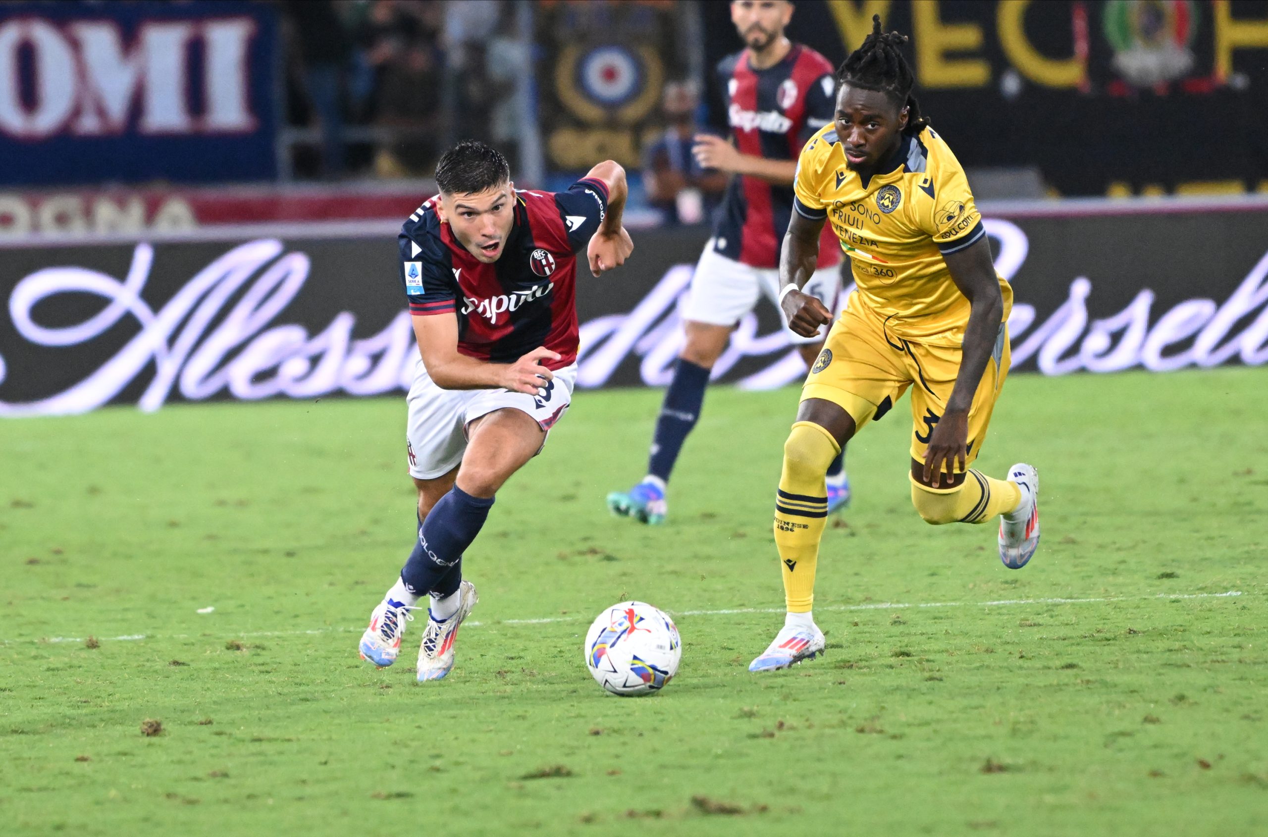 Nicolò Cambiaghi arrivato col calciomercato(©Bologna Fc 1909)