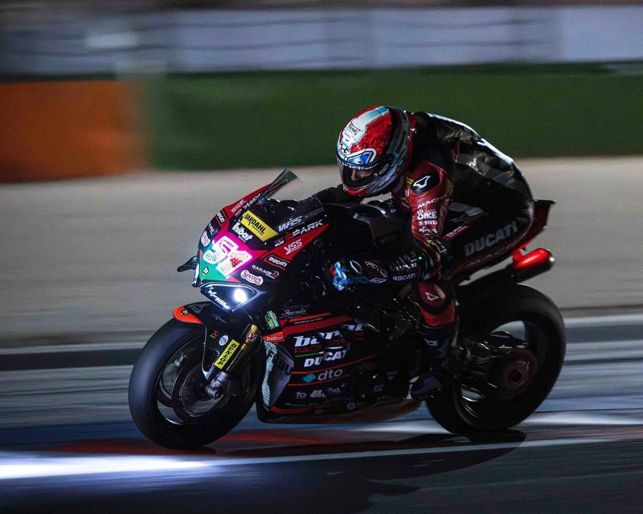 Michele Pirro in azione nella notturna della Racing Night a Misano