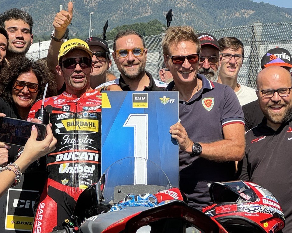 Michele Pirro vincitore di Gara 1 del CIV SBK Round 5