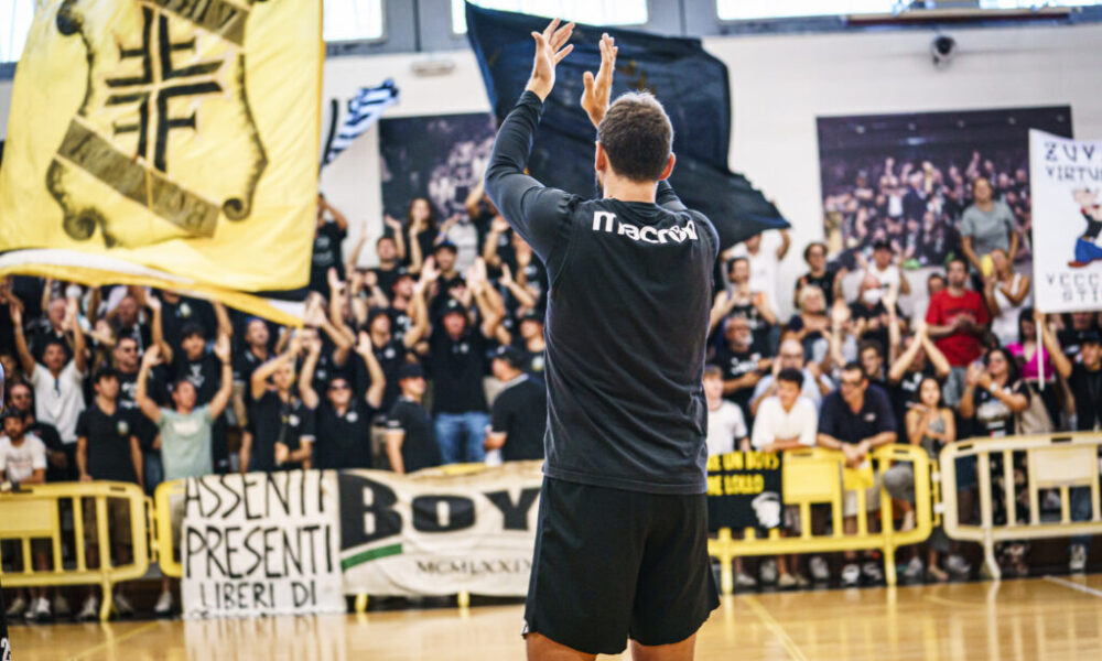 Virtus Bologna incontro tifosi