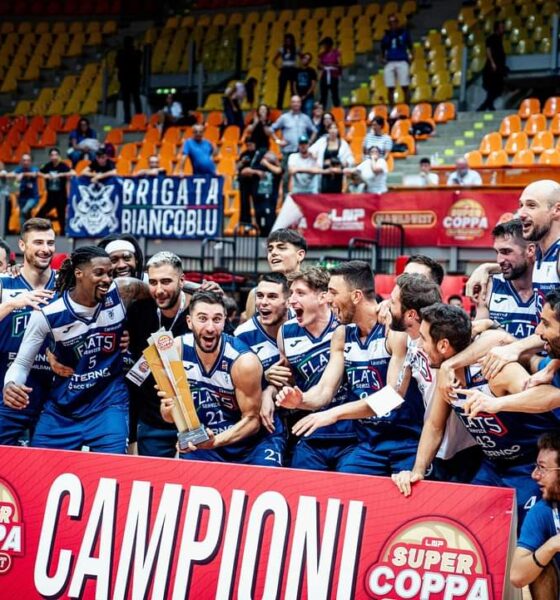 La Fortitudo vince la Supercoppa (©Fortitudo Pallacanestro Bologna 103 Profilo Facebook)