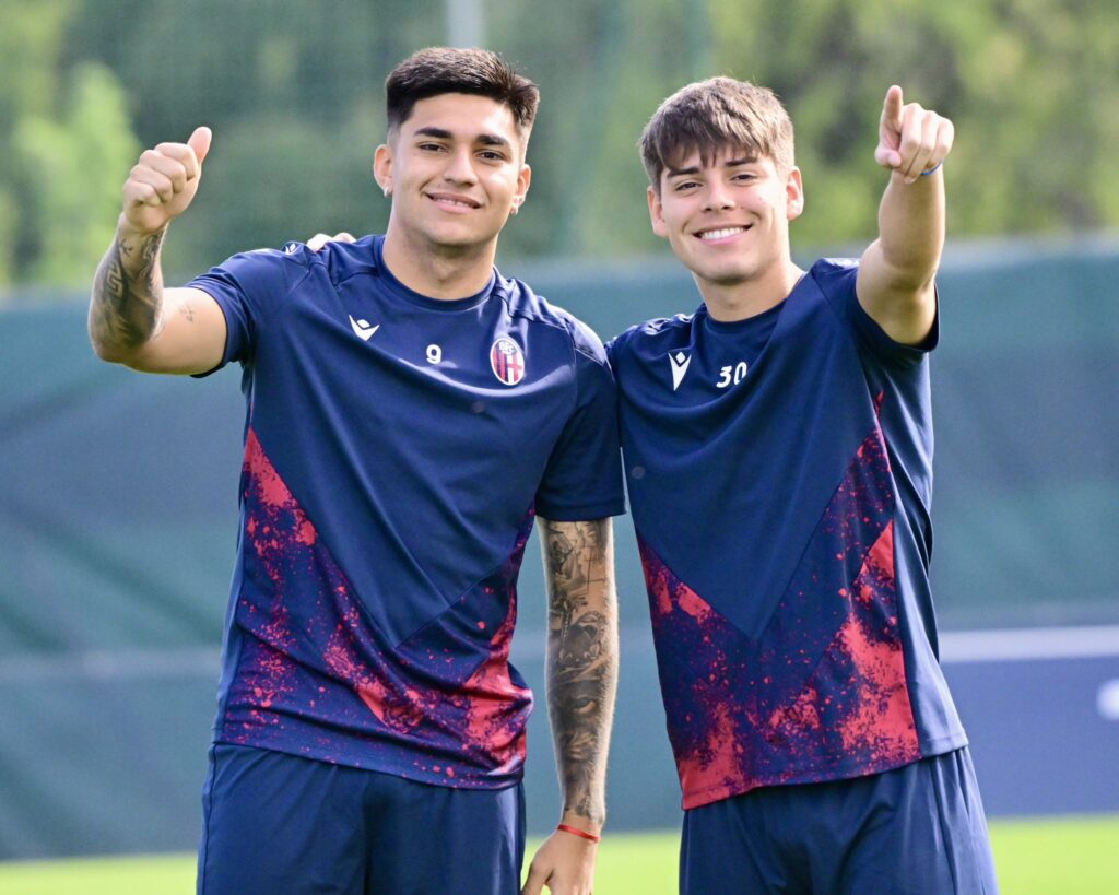 Santiago Castro e Benjamin Dominguez (© Bologna FC 1909)