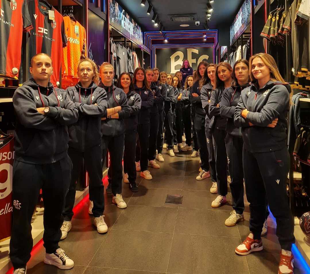 Il Bologna femminile al BFC Store