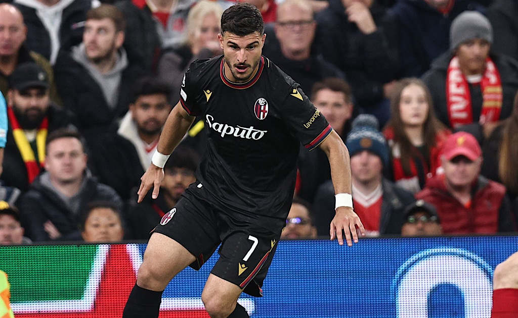 Riccardo Orsolini durante Liverpool-Bologna