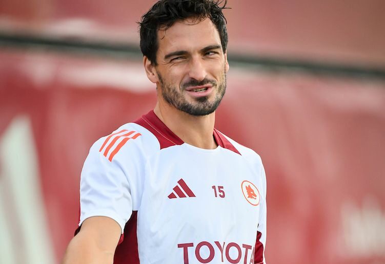 Mats Hummels in allenamento con la Roma