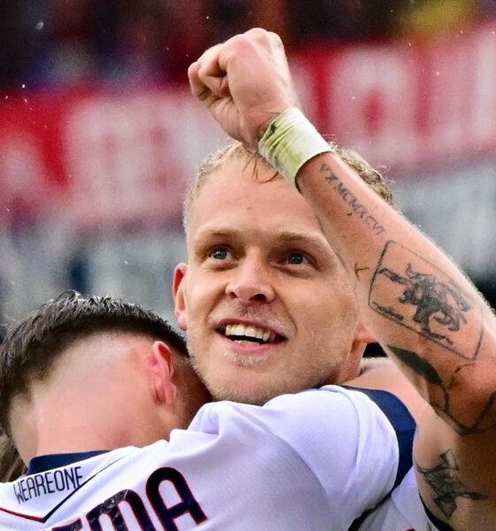 Jens Odgaard festeggia il gol del momentaneo 0-2(©Bologna Fc 1909)