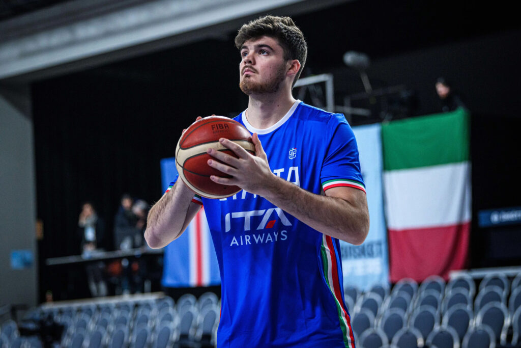 Grant Basile all'esordio con l'Italbasket (7punti in 7' nel primo tempo)