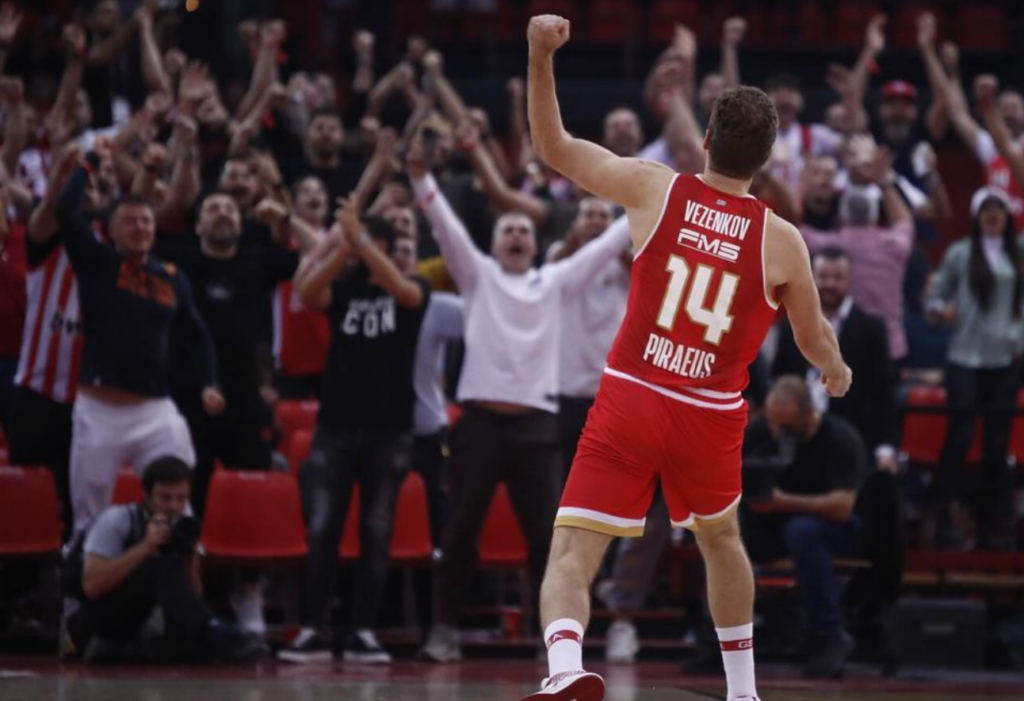 Sasha Vezenkov (©OlympiacosBC)