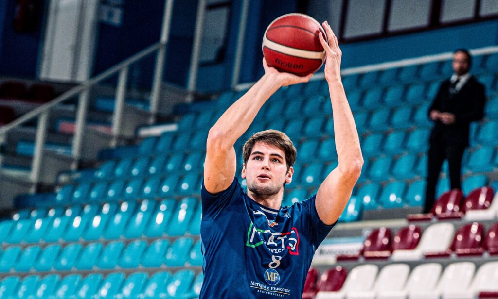 Leo Menalo crediti Fortitudo Bologna Pallacanestro 103