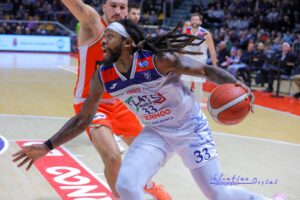 Deshawn Freeman in Fortitudo Flats Service Bologna - Unieuro Forlì (©Valentino Orsini - Fortitudo Flats Service Bologna)