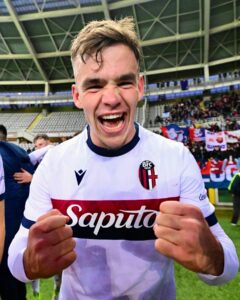 Thijs Dallinga segna il primo gol con il Bologna