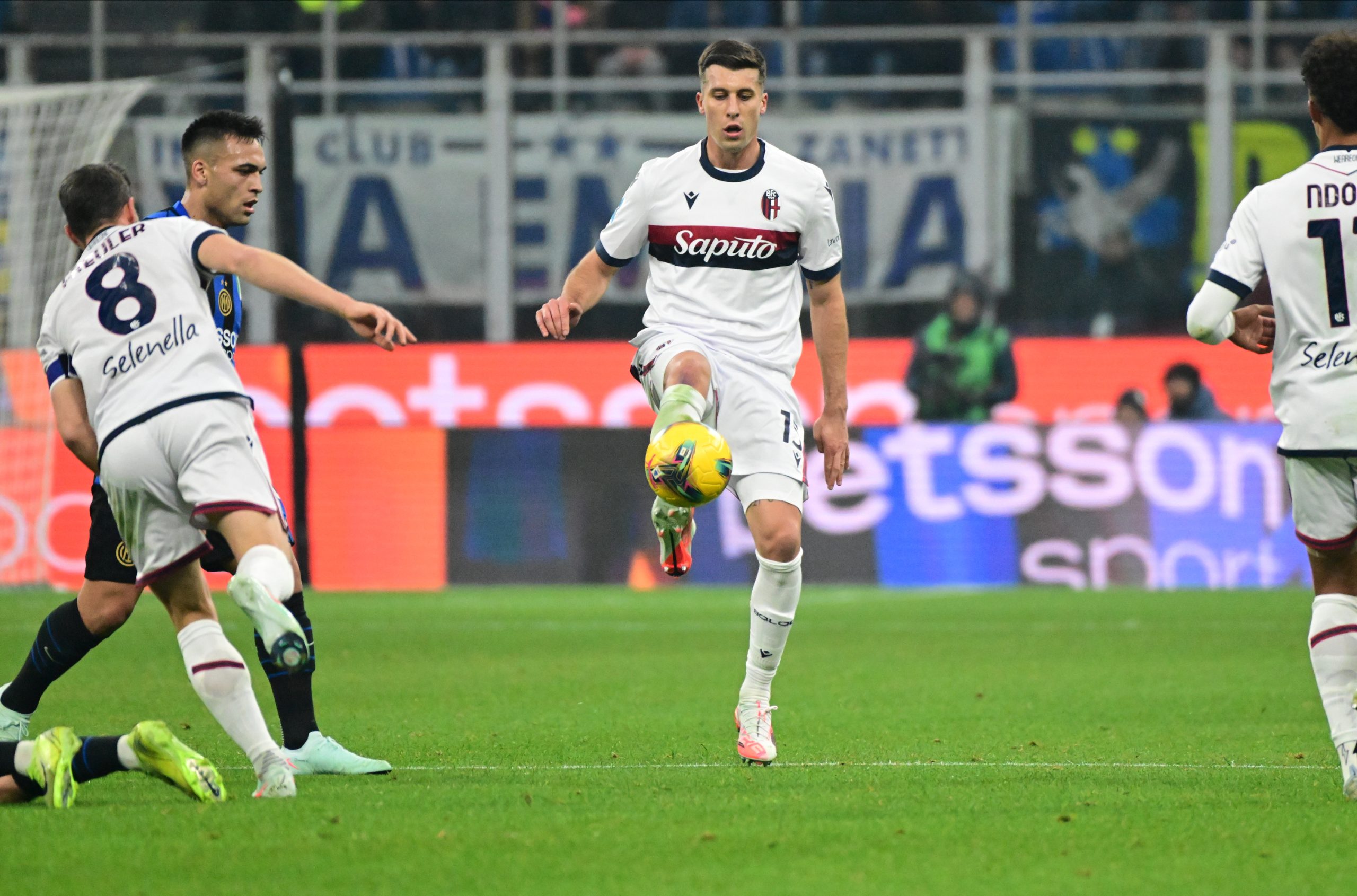 Nicolò Casale post Inter-Bologna 2-2 (© Bologna FC 1909)